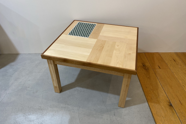 タイルテーブル　サイドテーブル